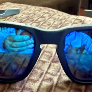 Oakley Sliver XL Sunglasses with Blue Lenses